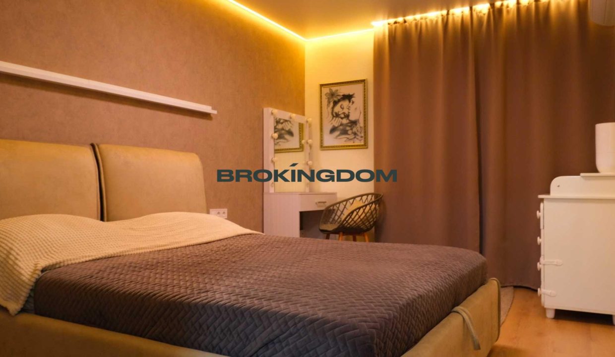 f001e83ee591216b2ba6756c9b54933b