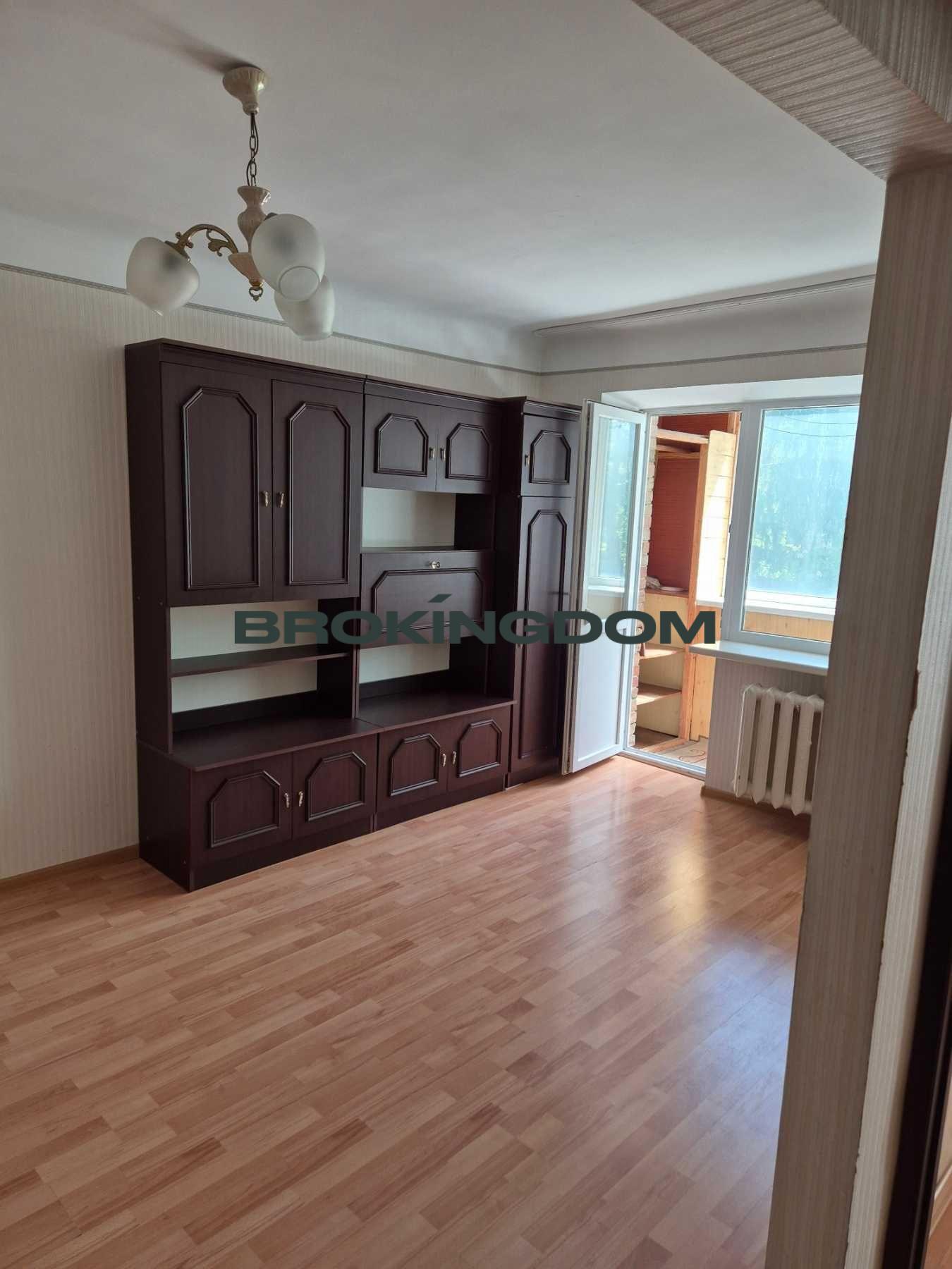 продаж квартири метро  Нивки 15 хвилин