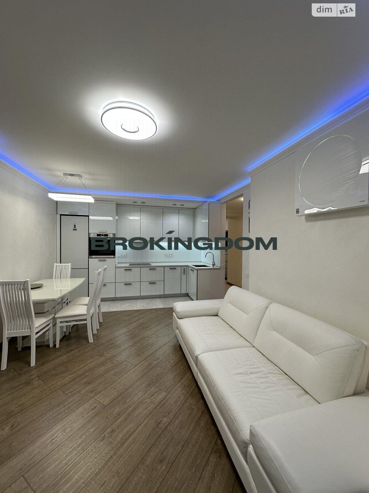 0b1aed95052a3ce768b38b4770250ac0