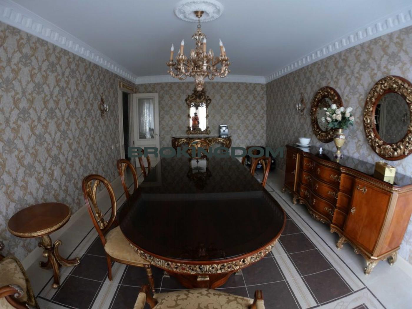 Продаж 5 кім.кв.306 кв.м.вул.П. Мирного 12.Печерськ
