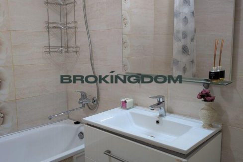 5cc4f81e992758a93019c65b2b6818d6