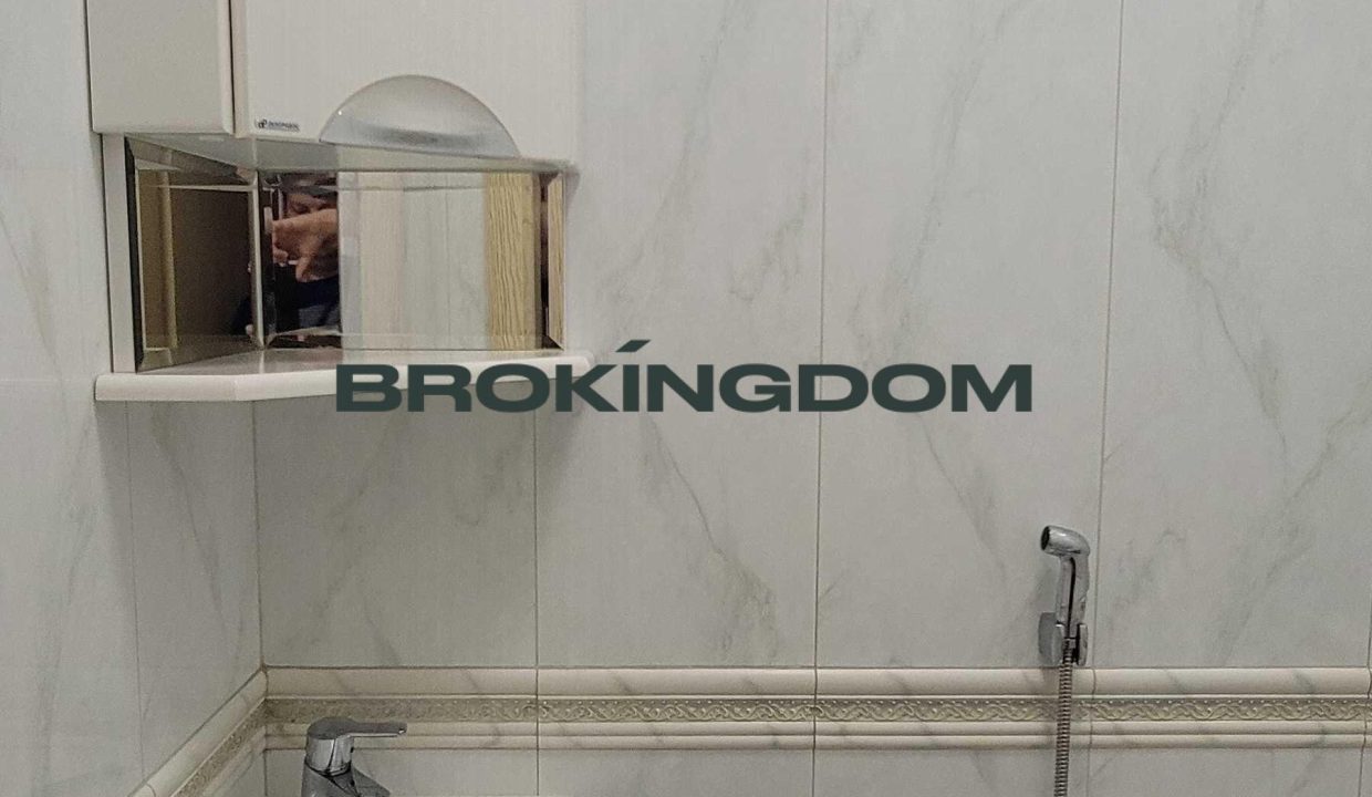 e71b0b06153e70ffdb617fc8deeadee4