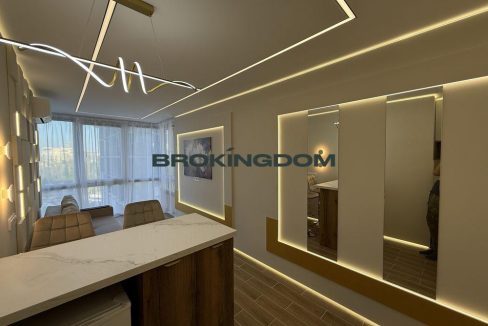 7c0ff26f97329cfcc84ad6d748e69d33