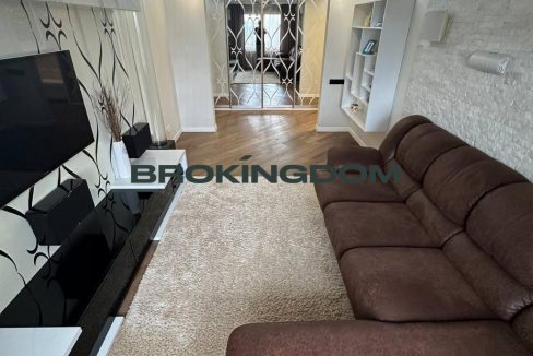 b135027e0efcd8aeb4b2ddf674654765