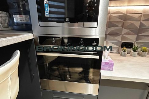 07a04c5fff310e0b7f7c23a85d5b0a8e