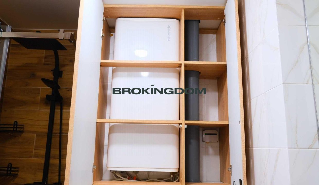 a10df01f07f2e8f8dfb84bf6ea60b1e9