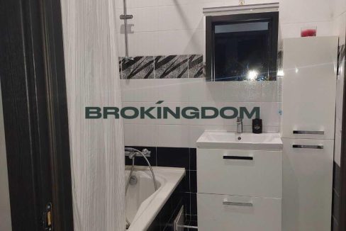 33b5abc17e6020e39802c2296d423022