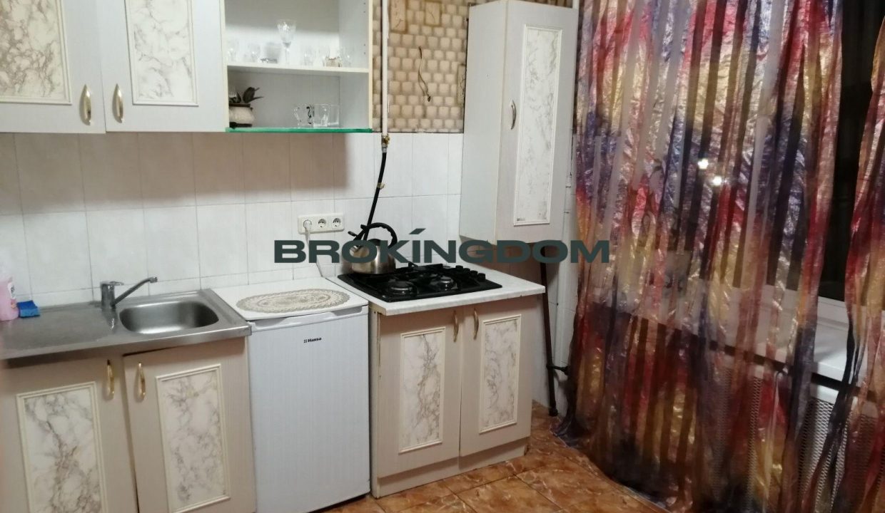 04dff8196a5aab77a1fe95496451b74b