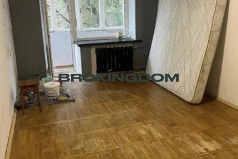 d680d329606e10bc686fe16f0e6ed592