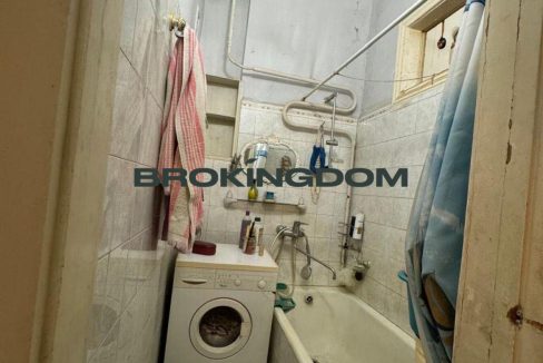 12107e0872475e253a8b108bcaabc683