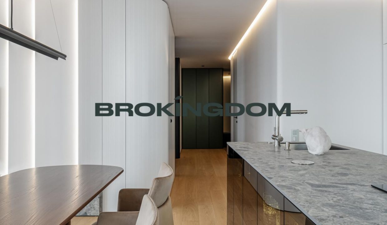 dd2a8ba318af4f30a21063b7a0f89c4e