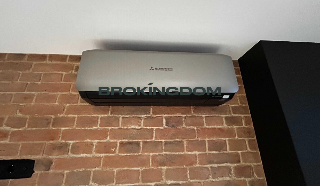 08d403d3902dfa20e8f000bc7db885a4