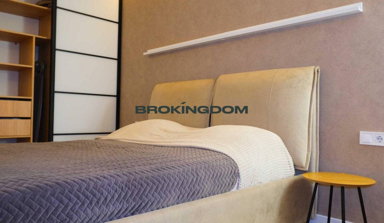 304fdaad7b6e1a0703883c12893b5edd