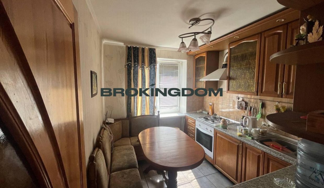 4d3e82344f66d06b50881a3c75d8fff5