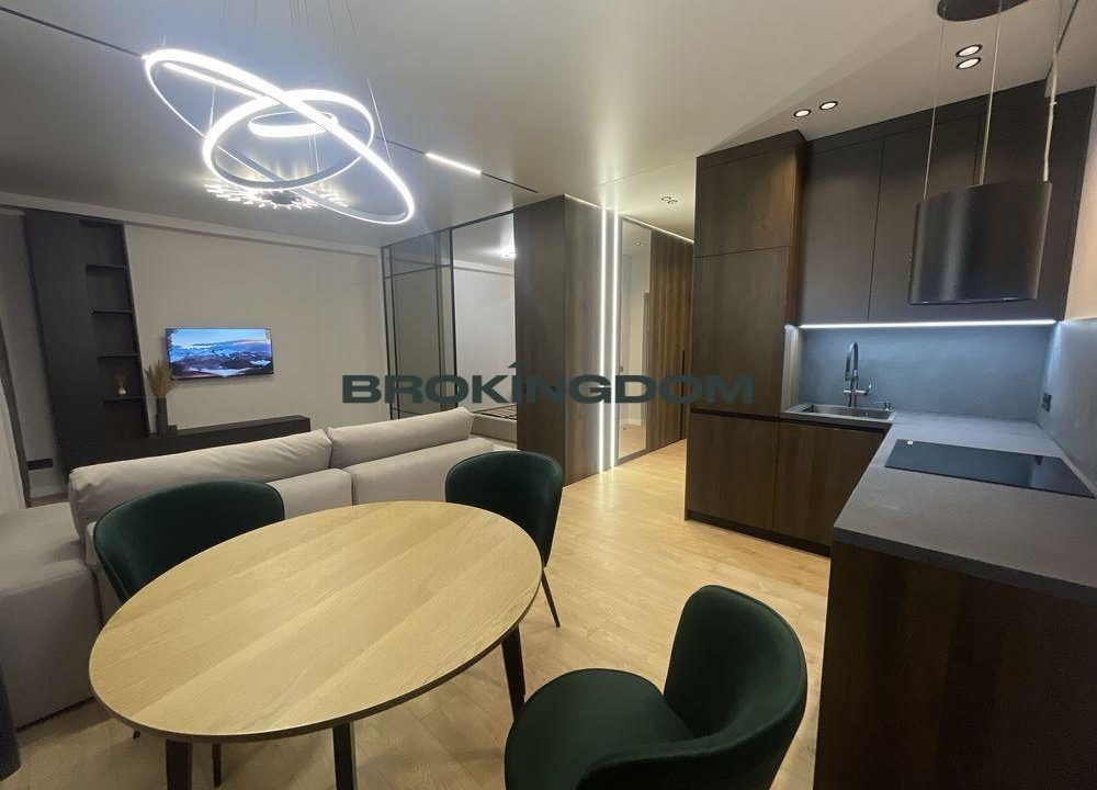 e79040e22b57861cf8f765f6d10488be