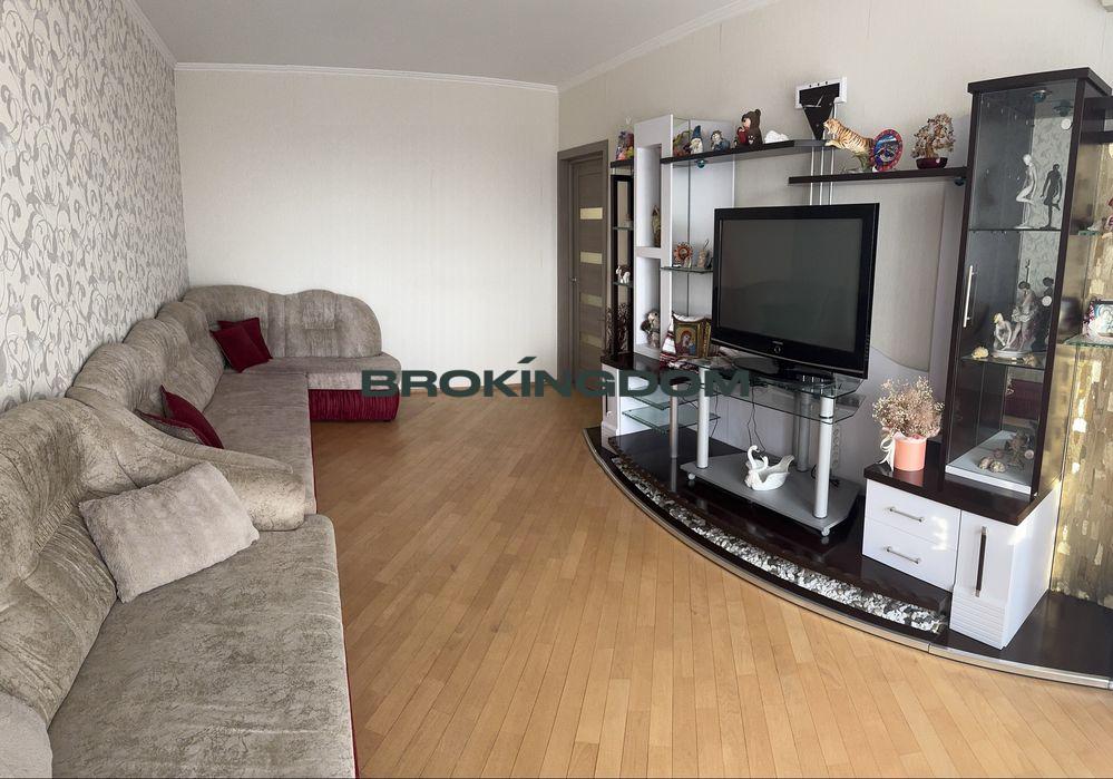 d5b01c085bf6f7c87a610bad83c0cafd