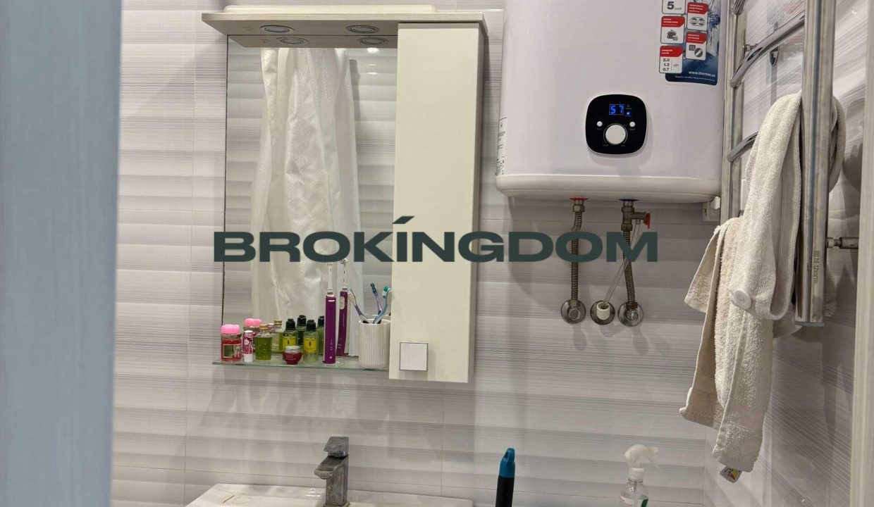 70b9d86aaecb8070d21b4777ba5d0aa6