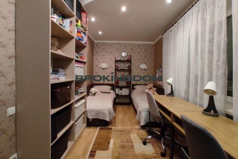 99f0613929510b2e0b6aa8d6198fd5ef