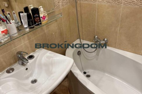 6e86106eab4ced41168cba2e437db8c3