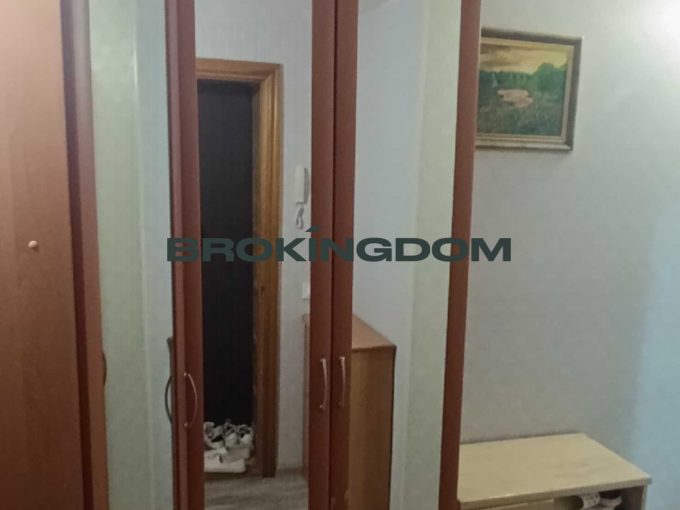 Продаж 2к кв., вул. Золотоустівська 4422.Центр