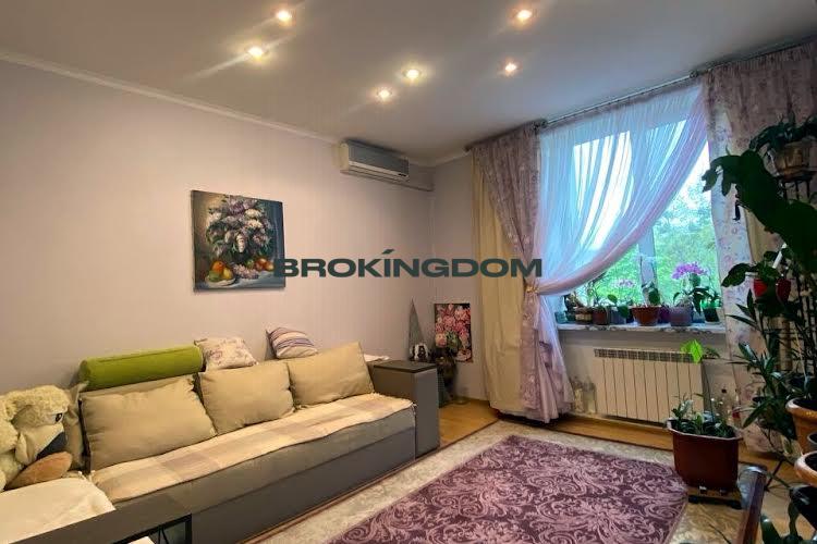 Продаж 3 кім.кв.вул Юрківська 36/10,Поділ