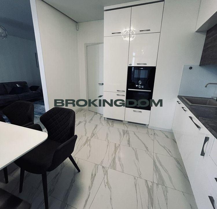 5df0ac34c98468c612d43d70d2e54053