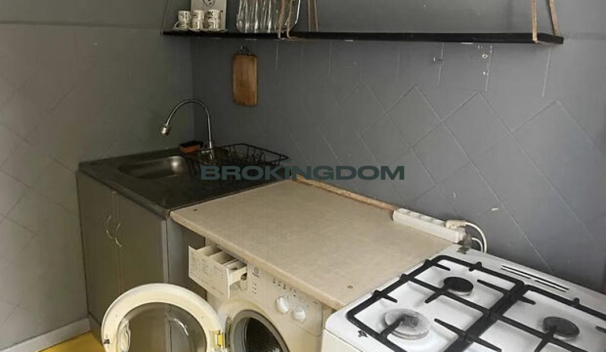 e4c3686d5d0bf0699649c1d3e704e925