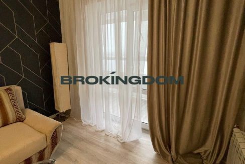 c8c17b6d88a7a81a59e99cfc55b83f18