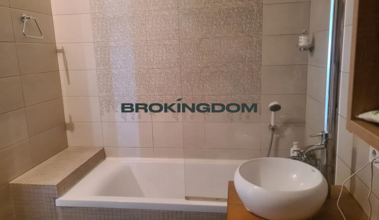 fa8478dd476edbd3ba3cdd196cedd760