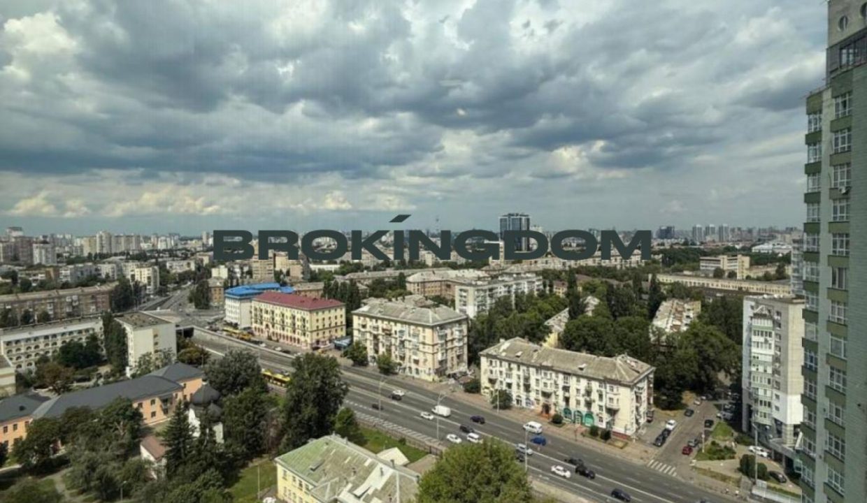 00c51354f11c2604e143efec8f1fb1c1