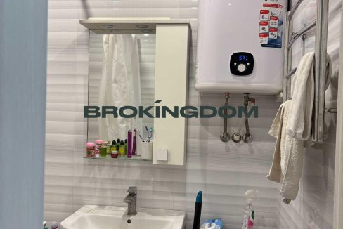 70b9d86aaecb8070d21b4777ba5d0aa6