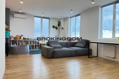 fb3481ac92627a369f3435fdc29b459c