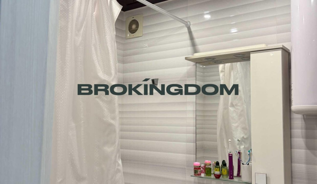 f6db759e4ac4f09f30f207a886dd2bd1