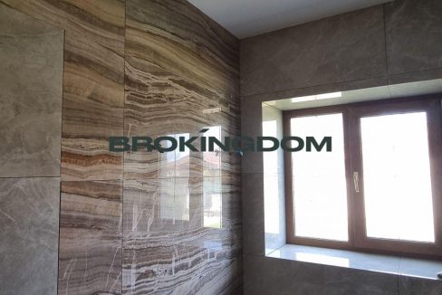 e595aa58d766892e9cc05b80bed9906f
