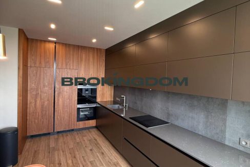 e7c5fda7fb734f655346cfea8eb54af0