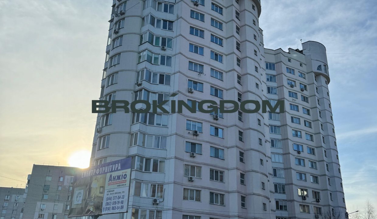 68f7c8a7cd10f992e46d7bfdb7092e00