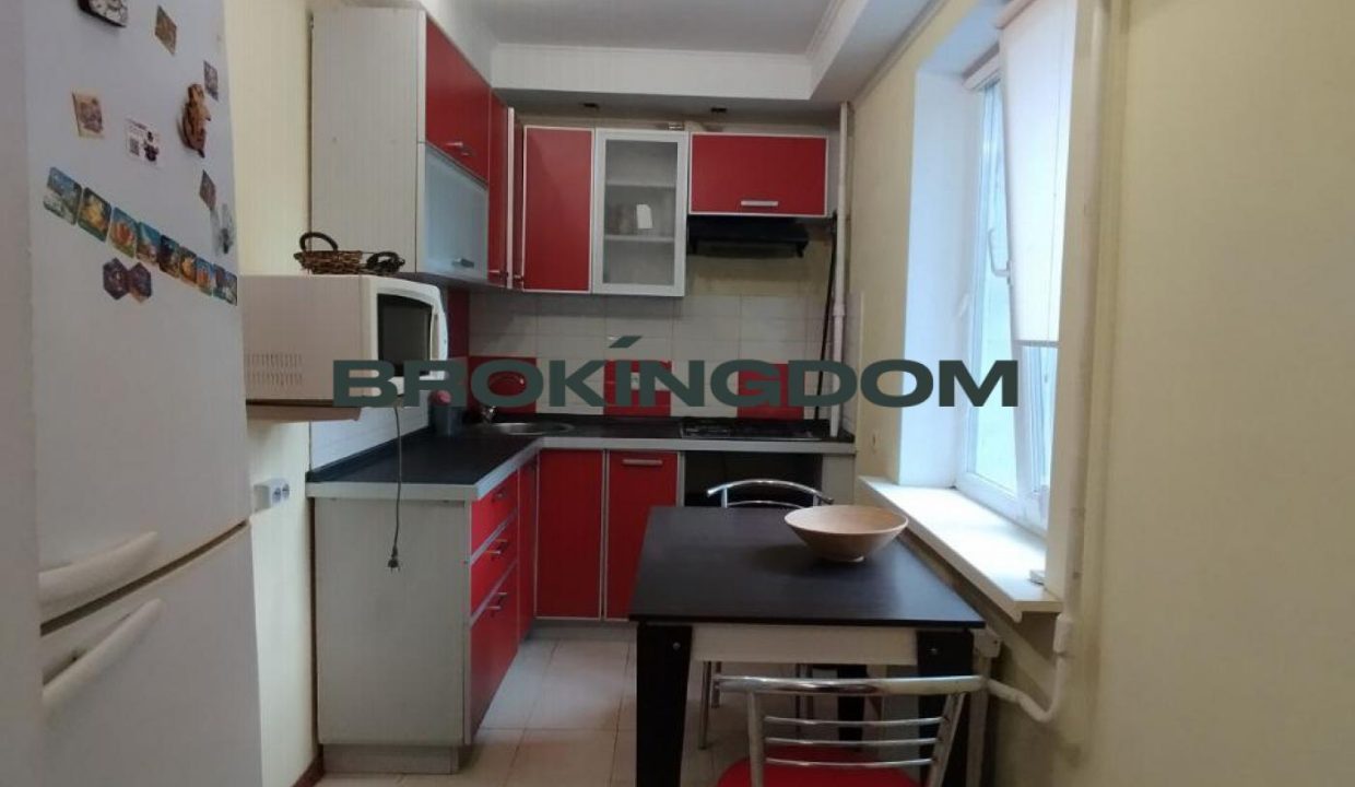 22f9bad31eeee00ea5acf688b2413a59