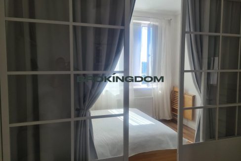 c468ae579e6ade25bcbc4dacffdf5d94