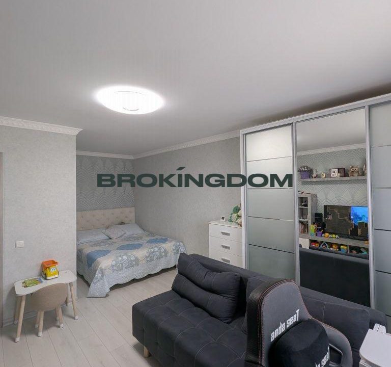 d25a1cf7c679fb927b119a70c0cd0528