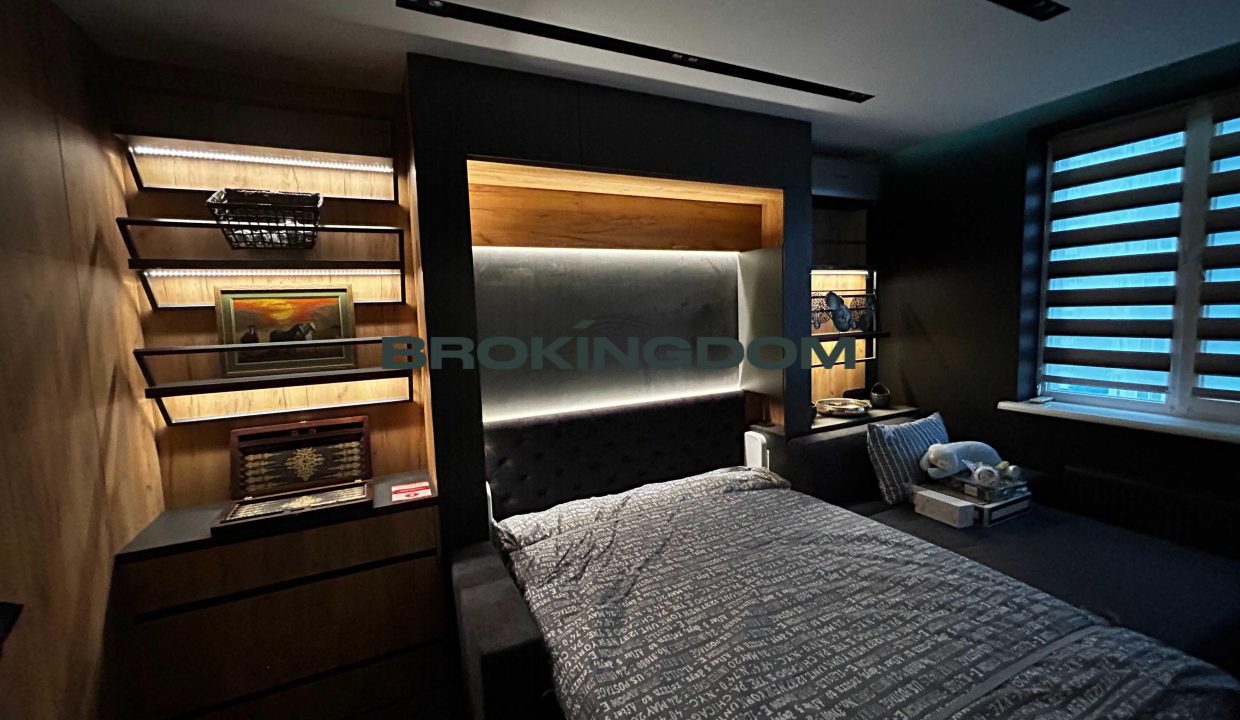 93850601090dce0810ed31c47080b959