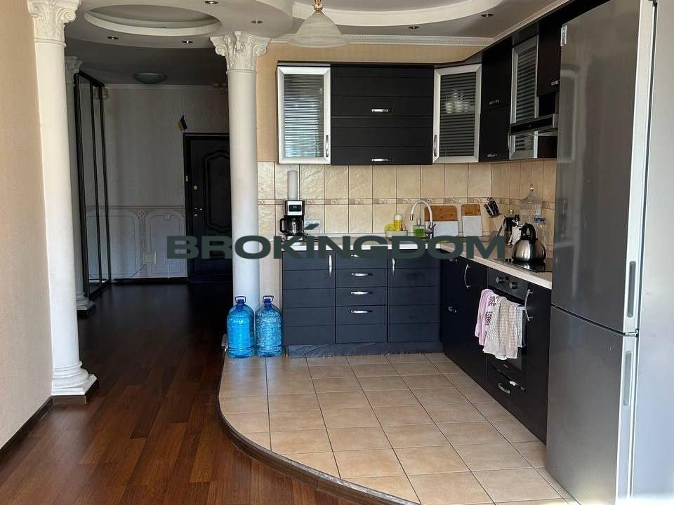 85441116d4c96e21516e4bdfa1020fdc