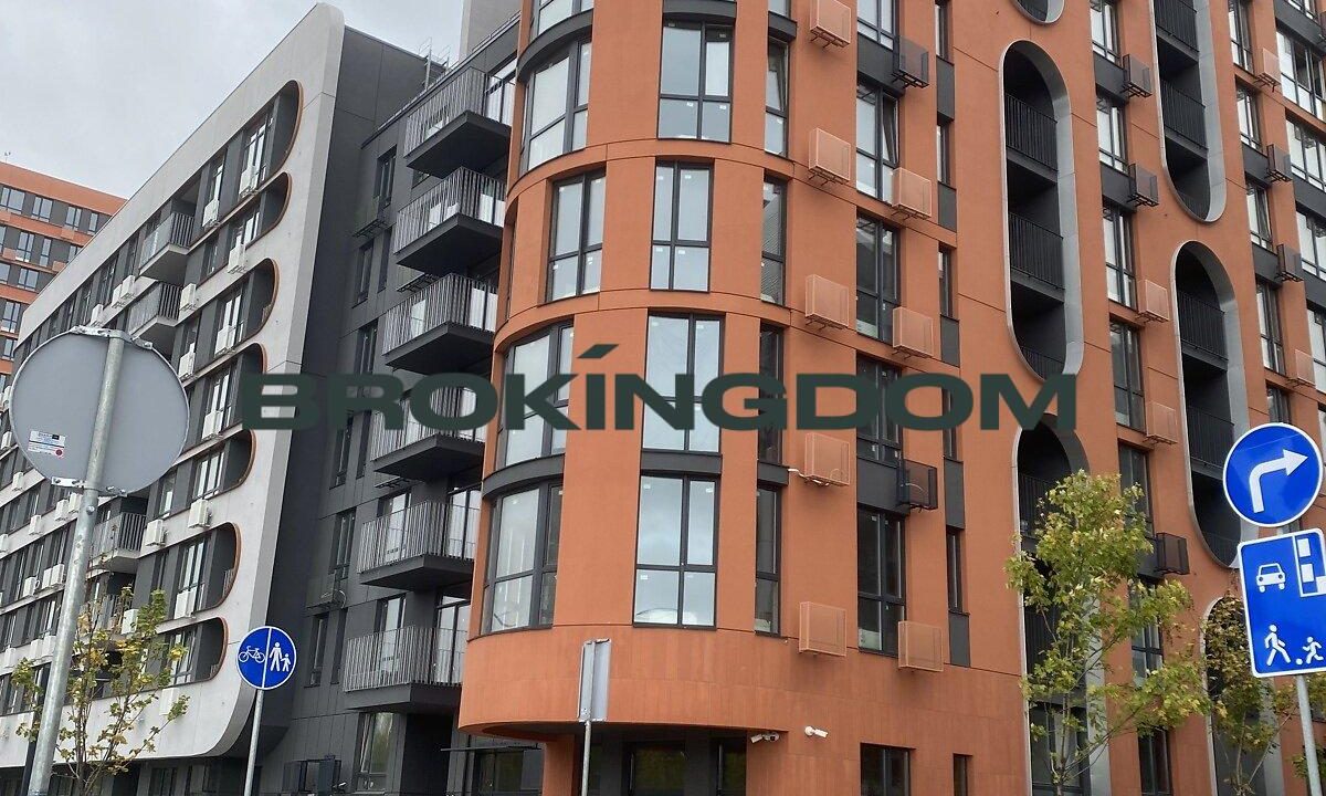 c20211eeb41c0044011bfddcfbd6403b