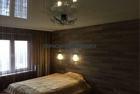 323f9aed84c19f85301b75d85502ae01