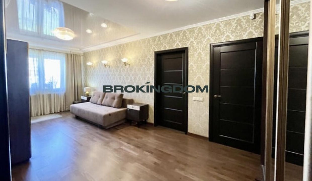 ac6cf6cdc86eb5383cd0e42b79aba34e