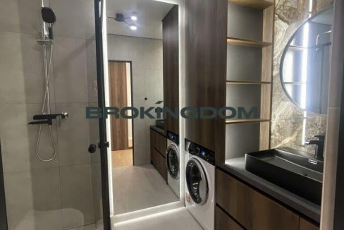 207e66073898e5425655b90247fd9b34