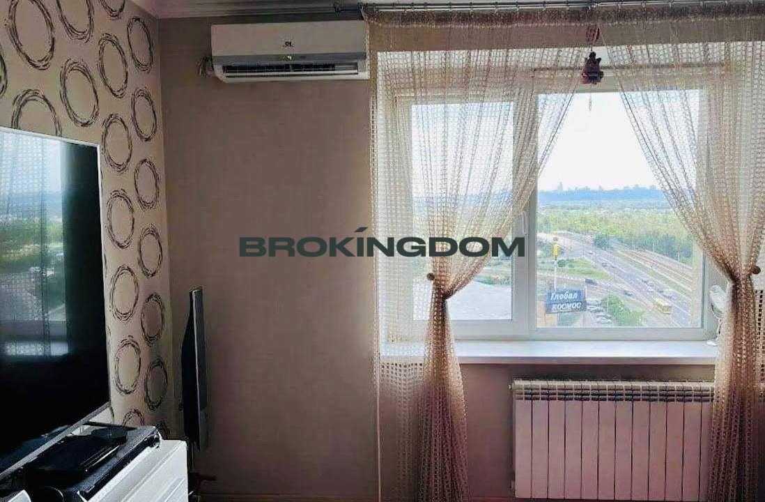 e717a5d8456bd72e2ce70fc6d4cfec56