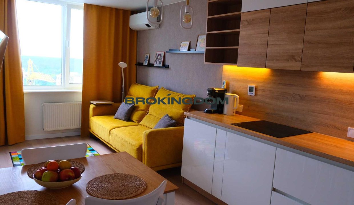 95909f128bb63680d19a07cc7502386c