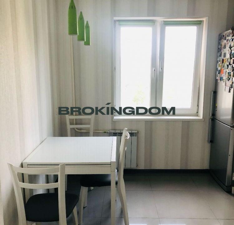 f228d726723bb6e353901ba8bd7342f8