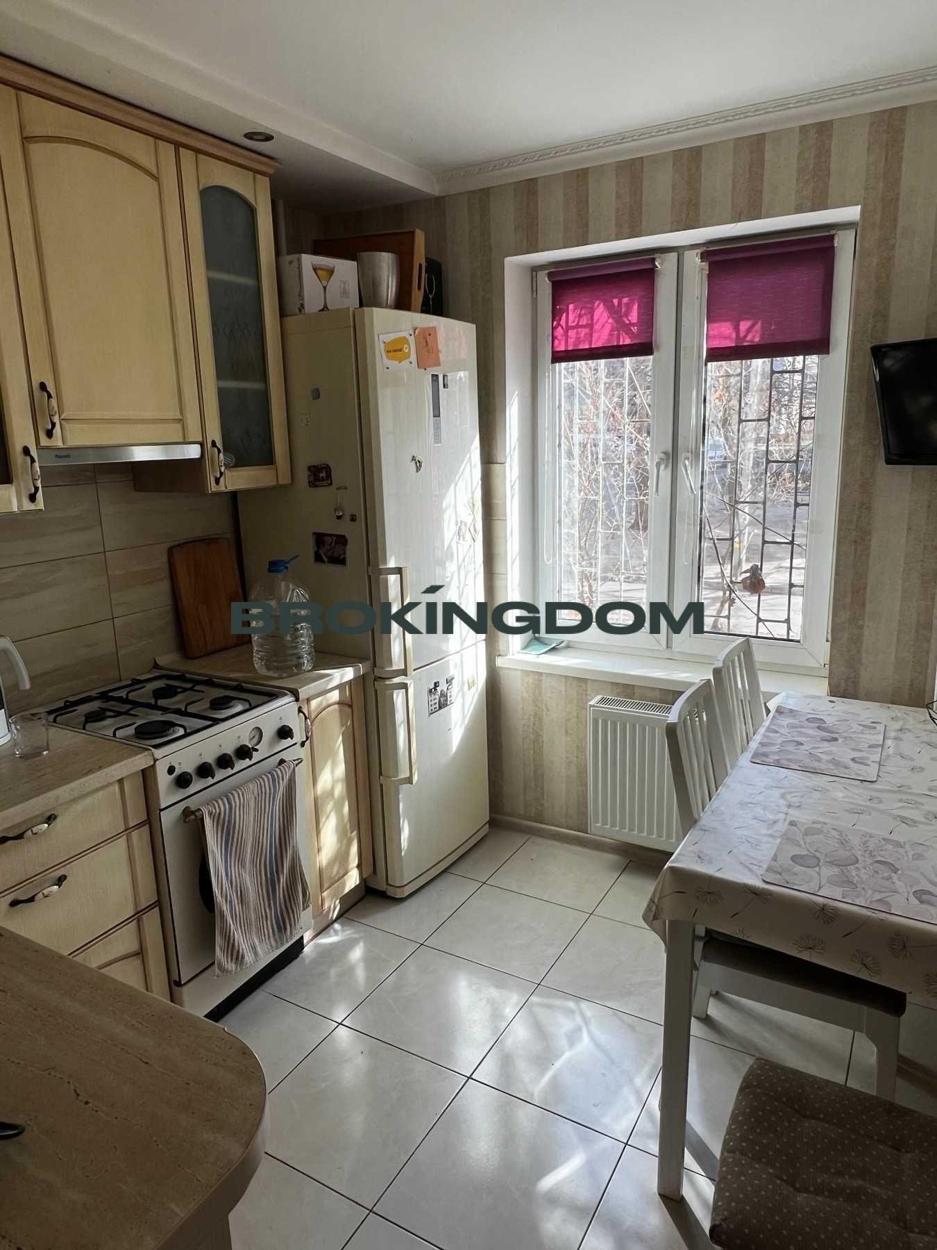 Продаж 1к квартири пр-т Червоної Калини