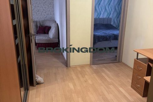 fe729b9504558b66d9aad1d78aff7b28